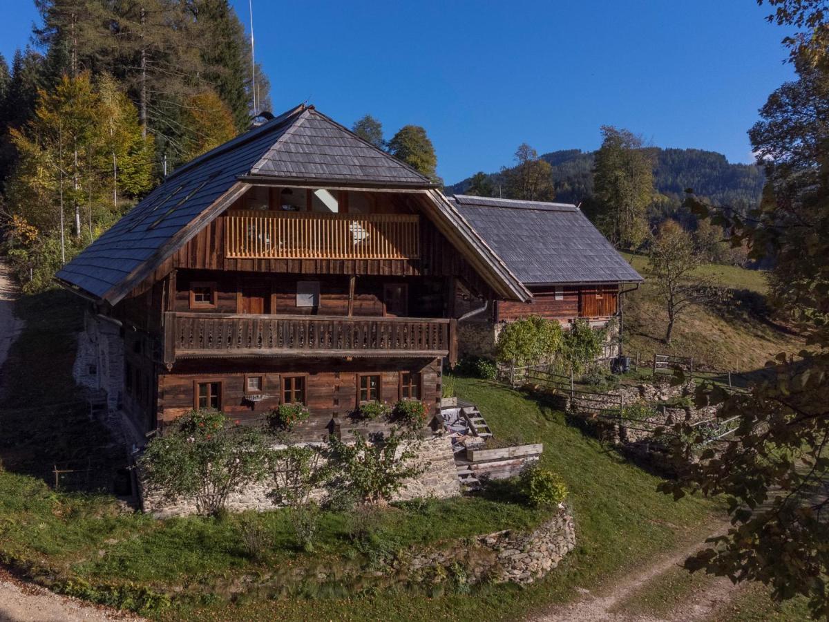 Charmante Gaestewohnung In Altem Bauernhaus In Alpiner Alleinlage Stanz Im Murztal ภายนอก รูปภาพ